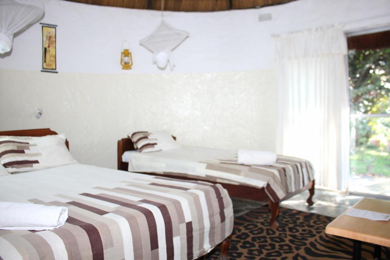 Reed Mat Lodge Lusaka Zewnętrze zdjęcie